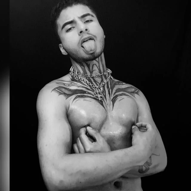 XXX Porn Photo of Nude JuanCamiilo_66 6