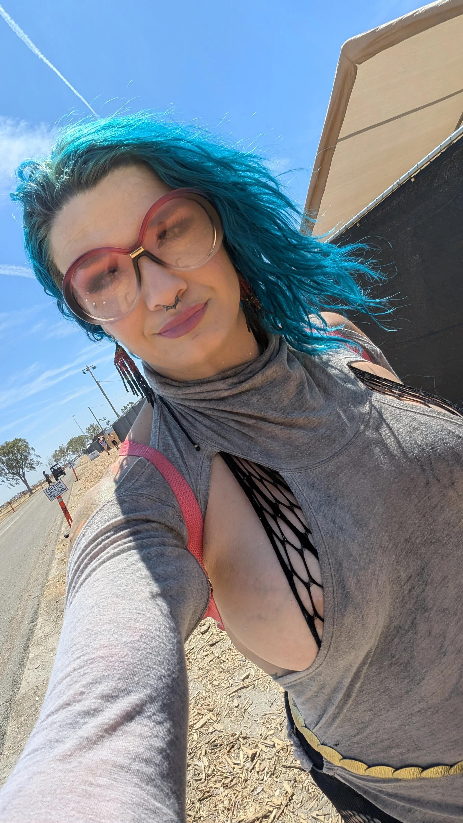 XXX Porn Photo of Nude Neon_Muse 7