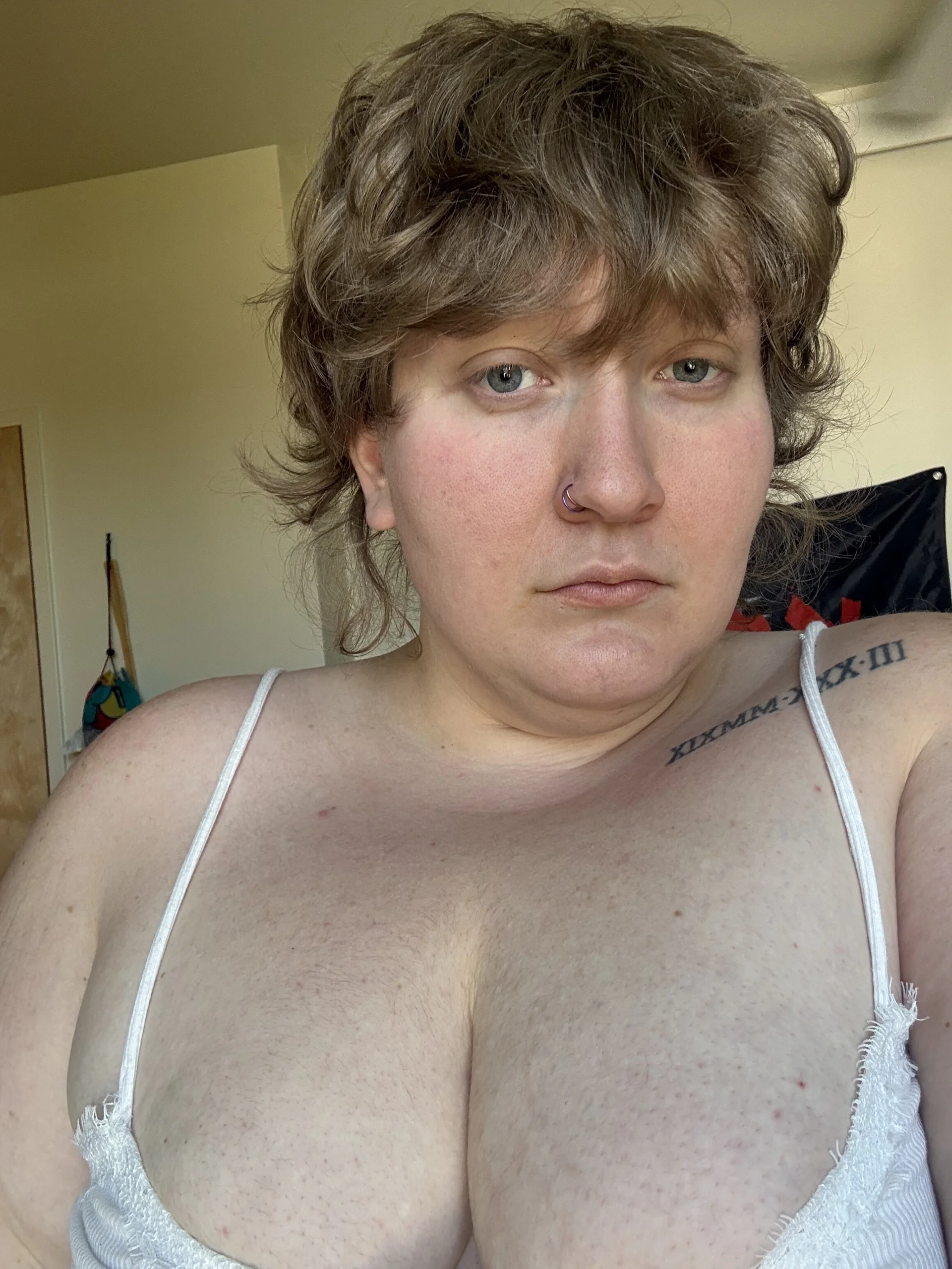 XXX Porn Photo of Nude MillfBBWMommy 2