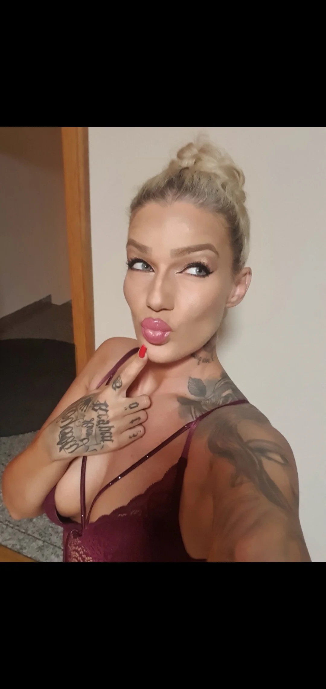 XXX Porn Photo of Nude Lara_SecretLady 3