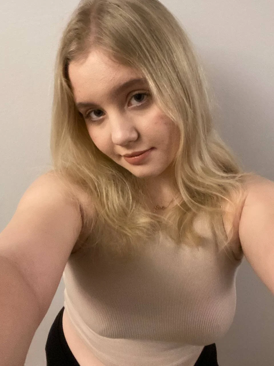 XXX Porn Photo of Nude EmilyEvanse 33
