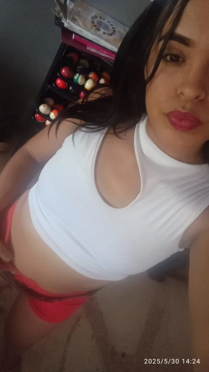 XXX Porn Photo of Nude smallkarlakarla 23