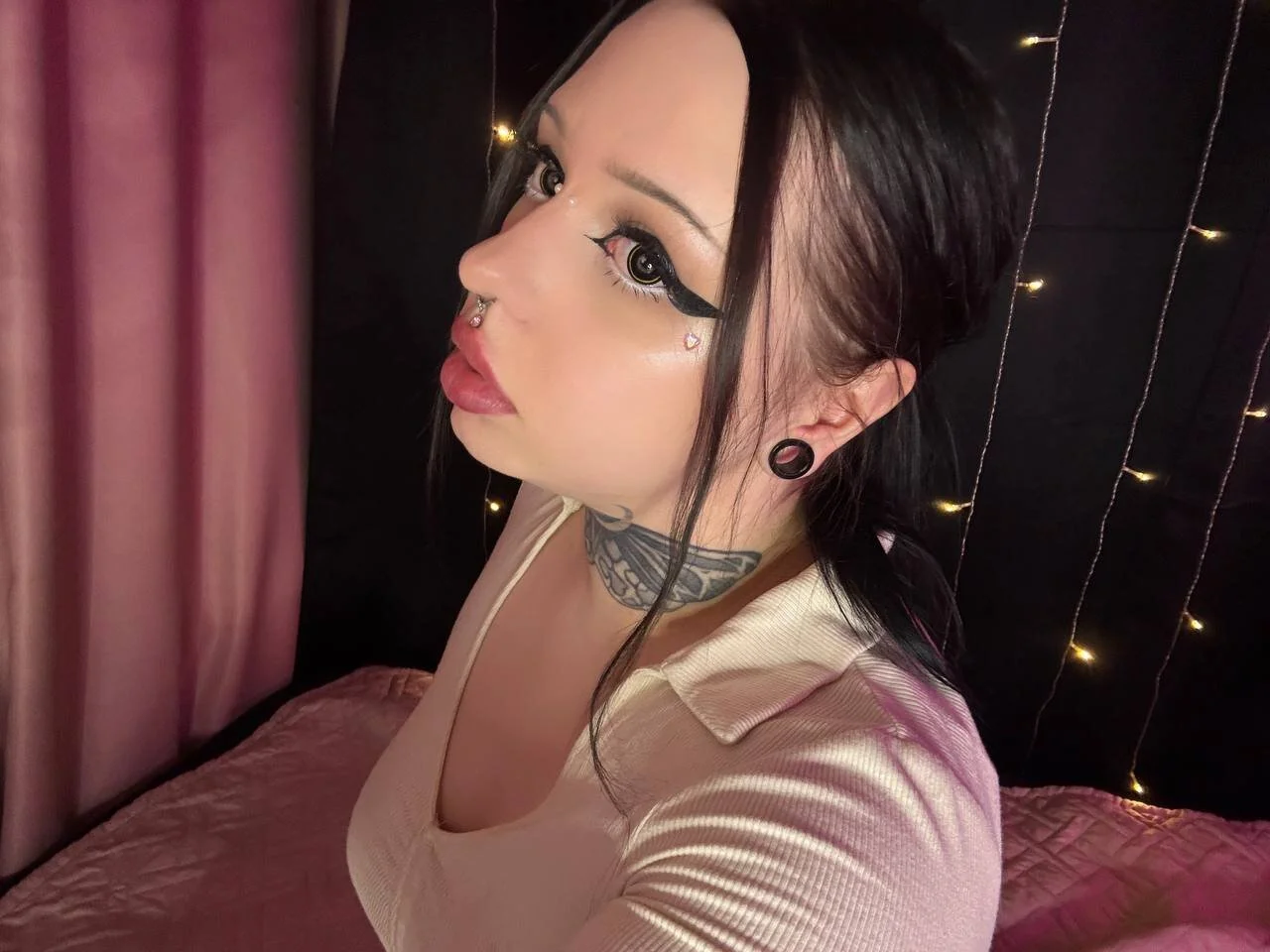 XXX Porn Photo of Nude dollskill_ 1