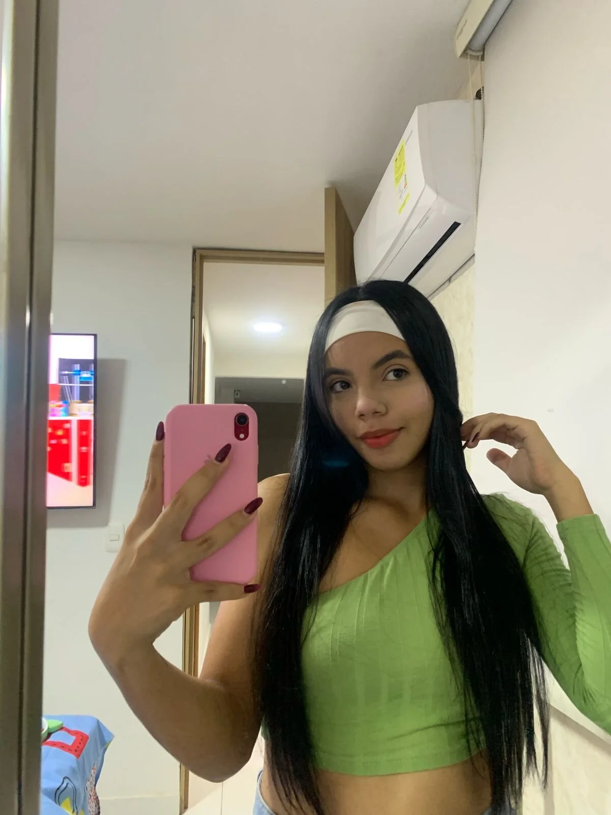 XXX Porn Photo of Nude Krissi_latore 2