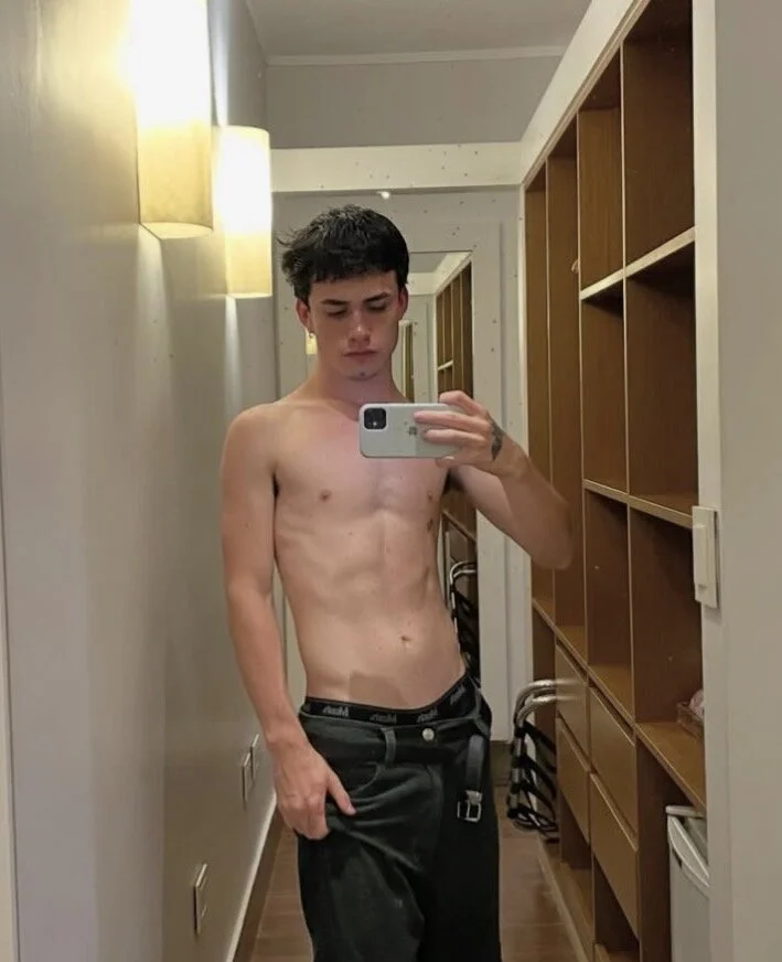 XXX Porn Photo of Nude eduardoogz 4