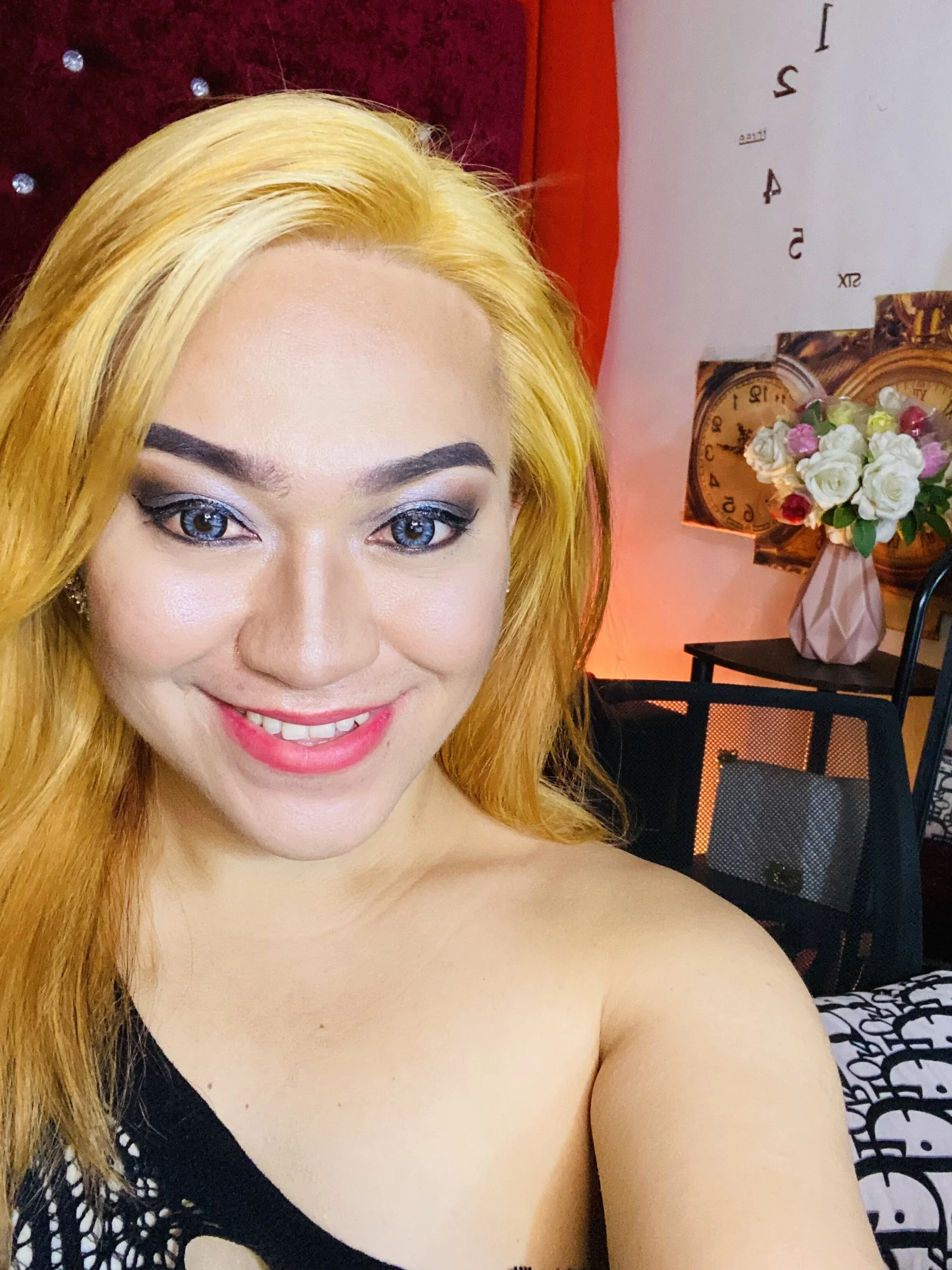XXX Porn Photo of Nude Slave_HuntressX 4