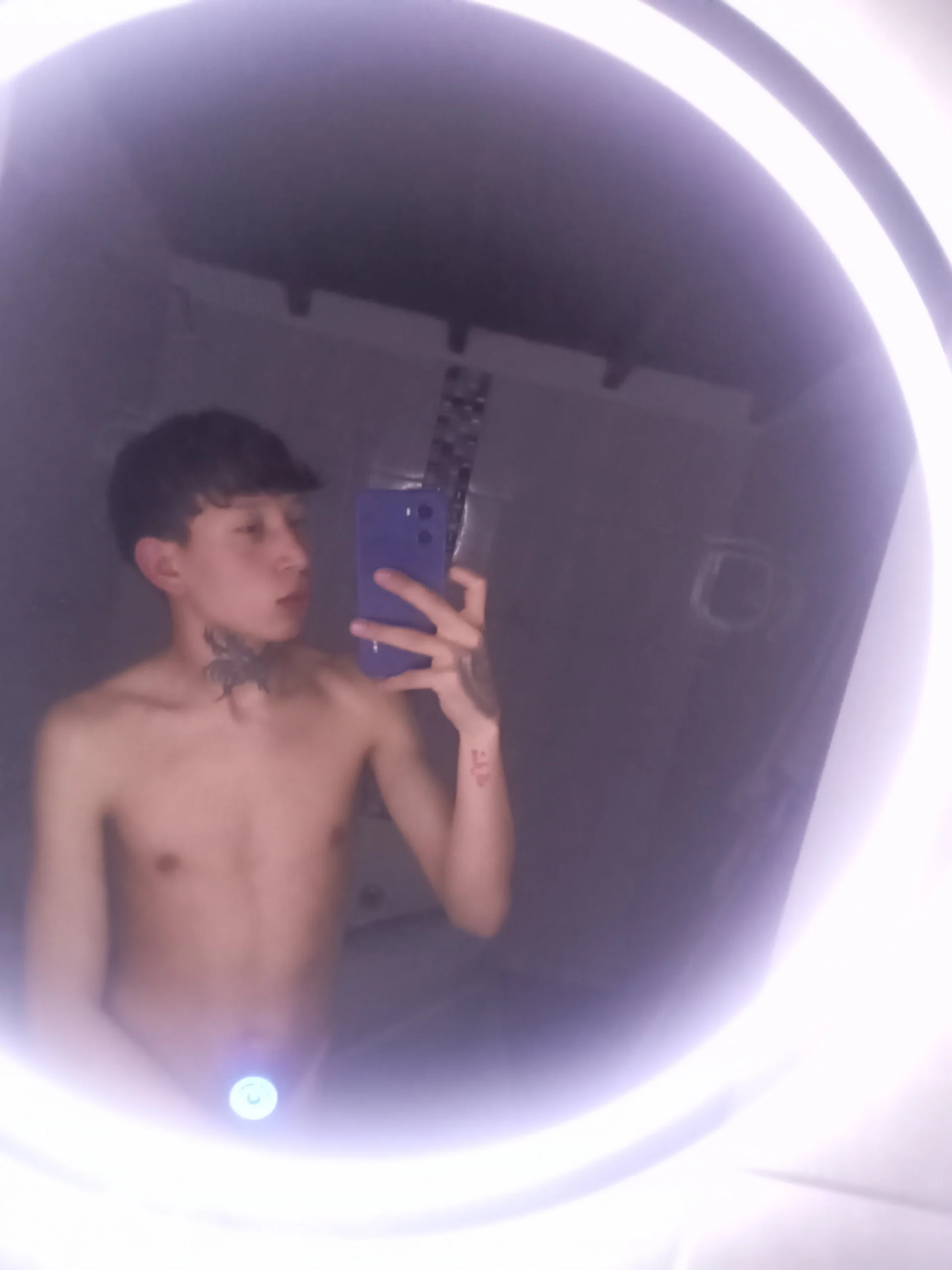 XXX Porn Photo of Nude alexander20_c 6