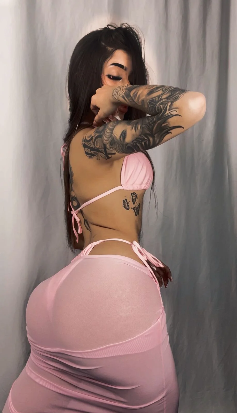 XXX Porn Photo of Nude Andrea_flow 12