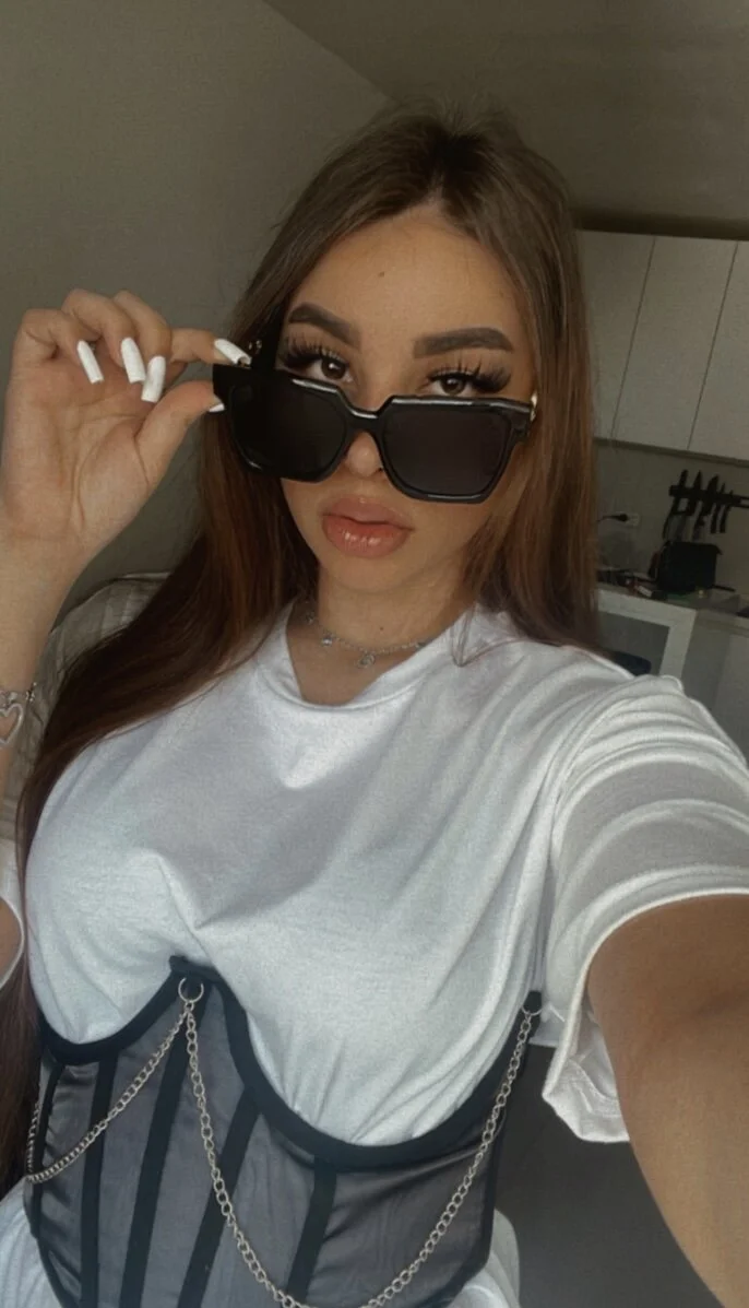 XXX Porn Photo of Nude MissAmeliaa 70