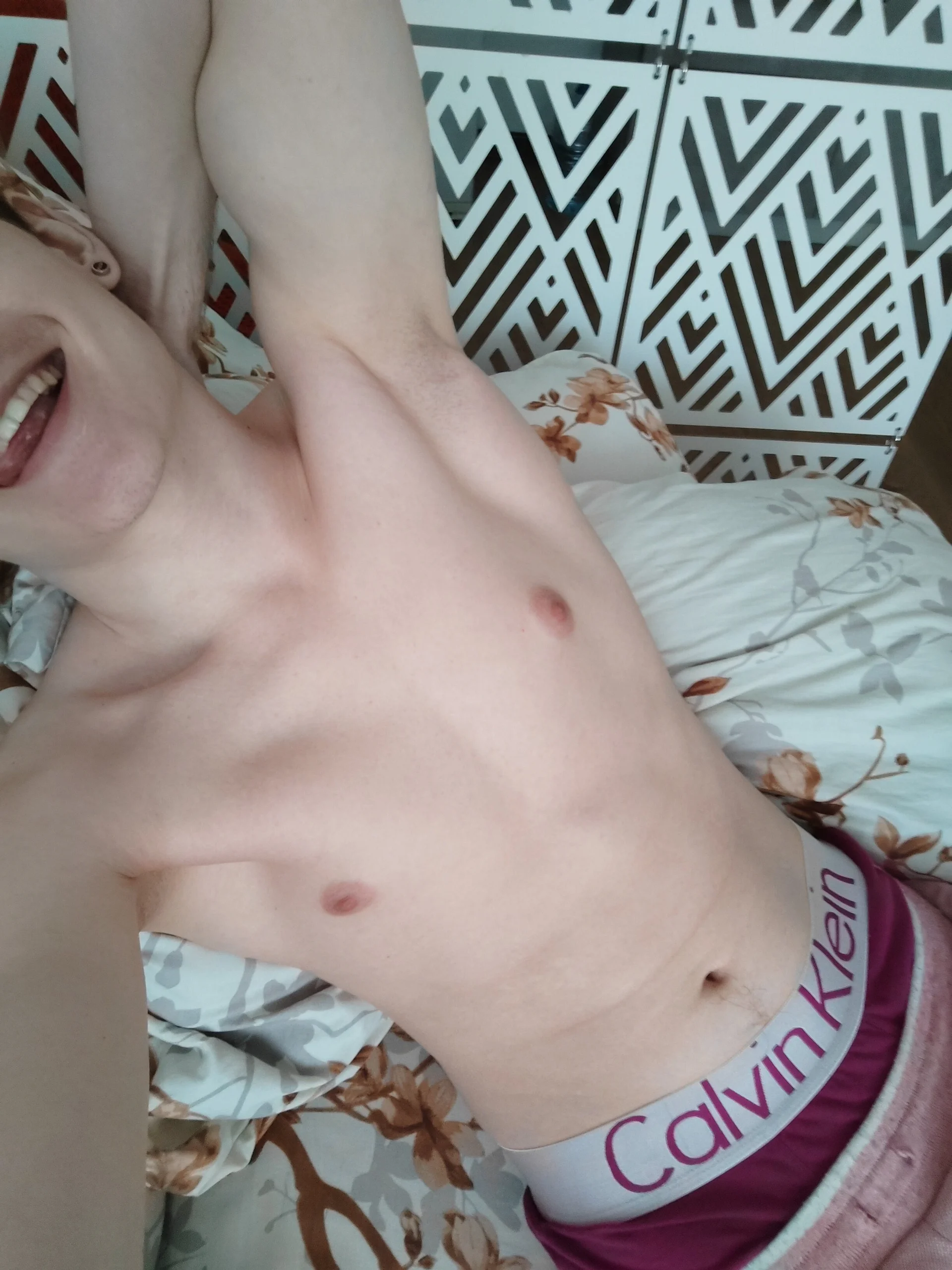 XXX Porn Photo of Nude MoreRealAlex 3