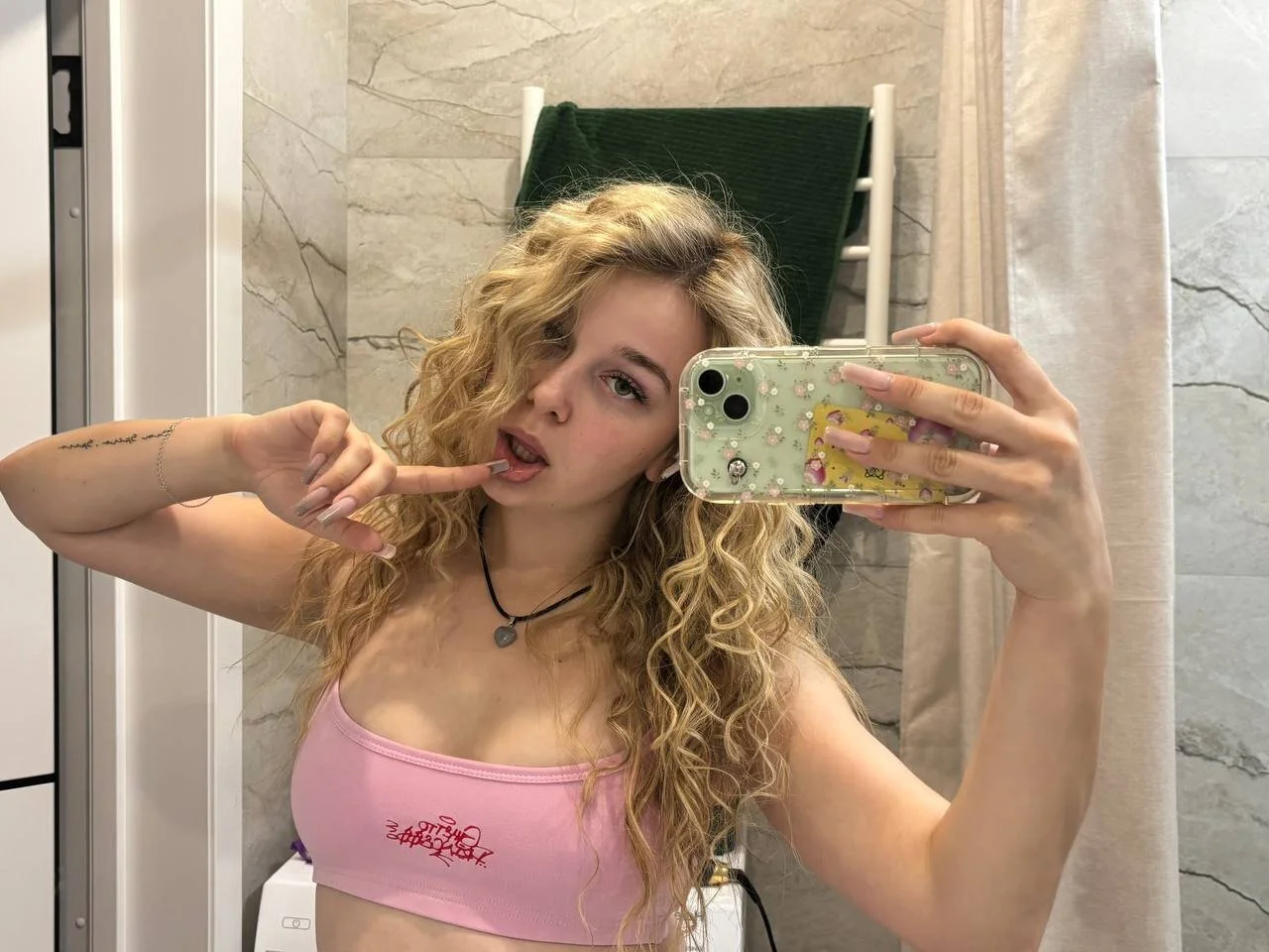 XXX Porn Photo of Nude Mel_Nelson 28