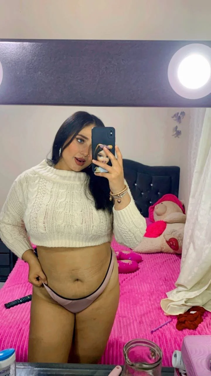 XXX Porn Photo of Nude Selenee23 6