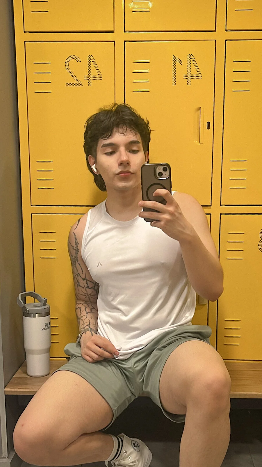 XXX Porn Photo of Nude Milo_Angel 27