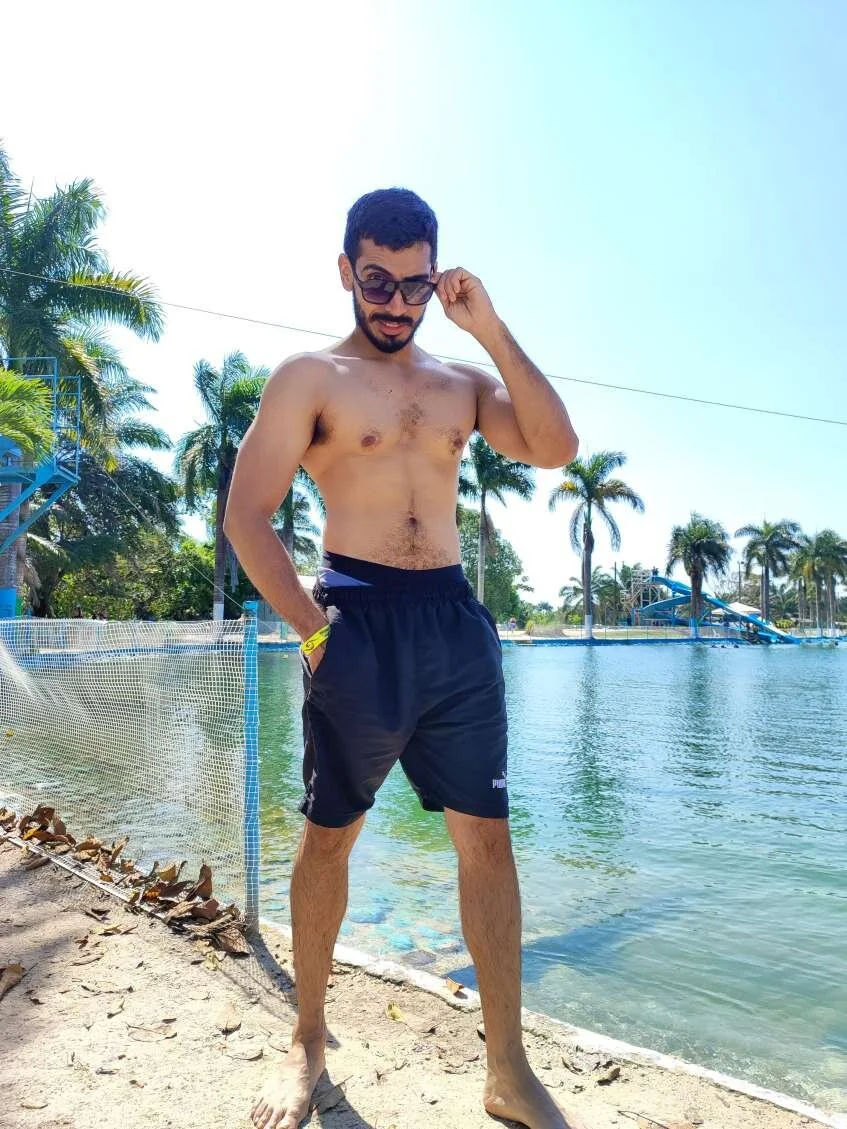 XXX Porn Photo of Nude muscle_ares 32