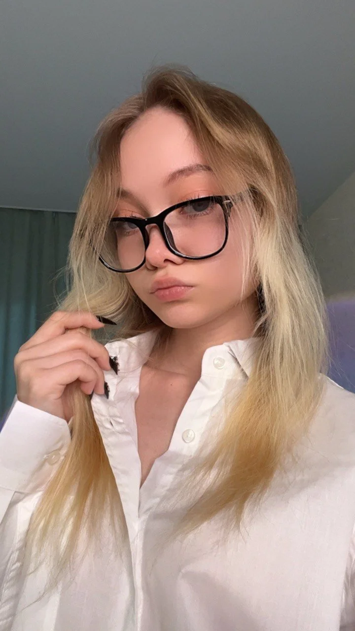 XXX Porn Photo of Nude Vilynnella 16