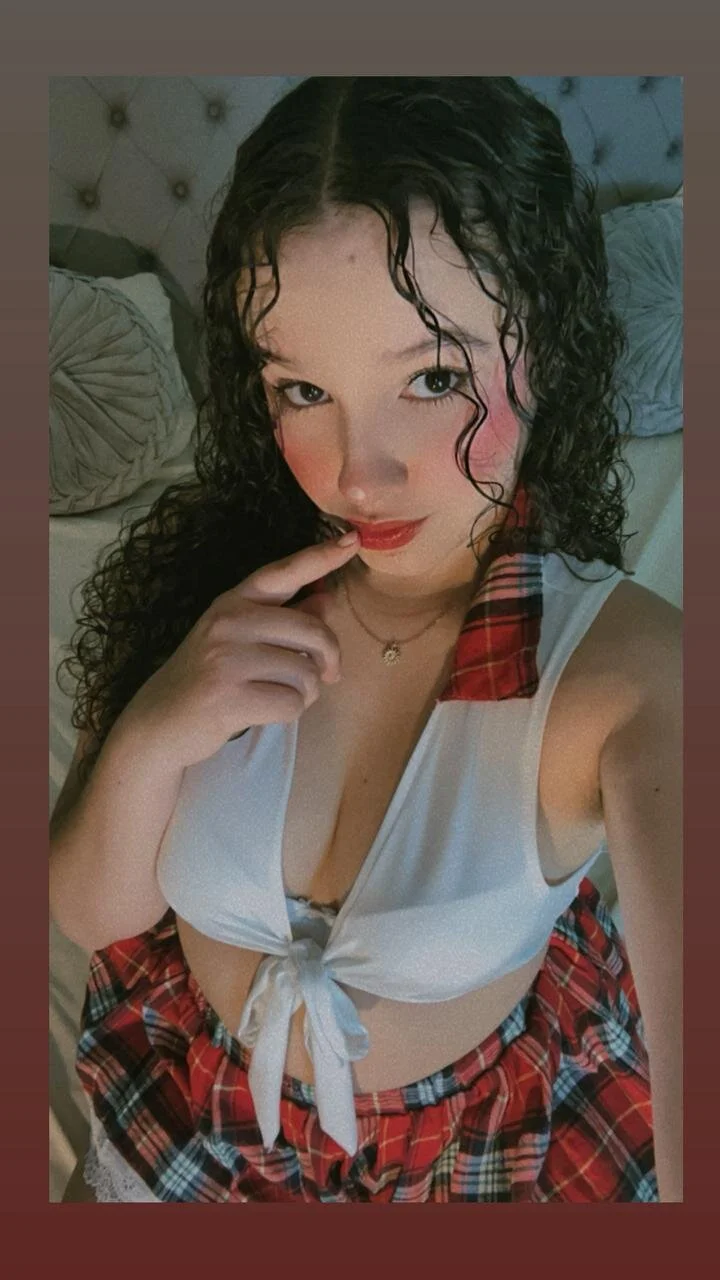 XXX Porn Photo of Nude LucyLovelyy 225