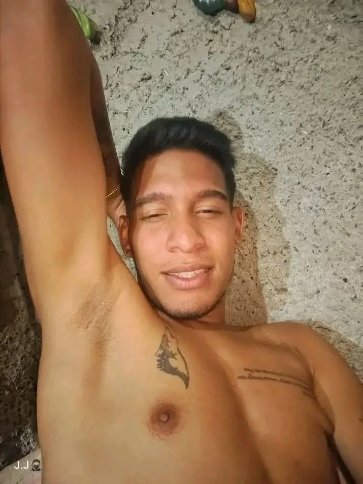 XXX Porn Photo of Nude your_gay_party 13