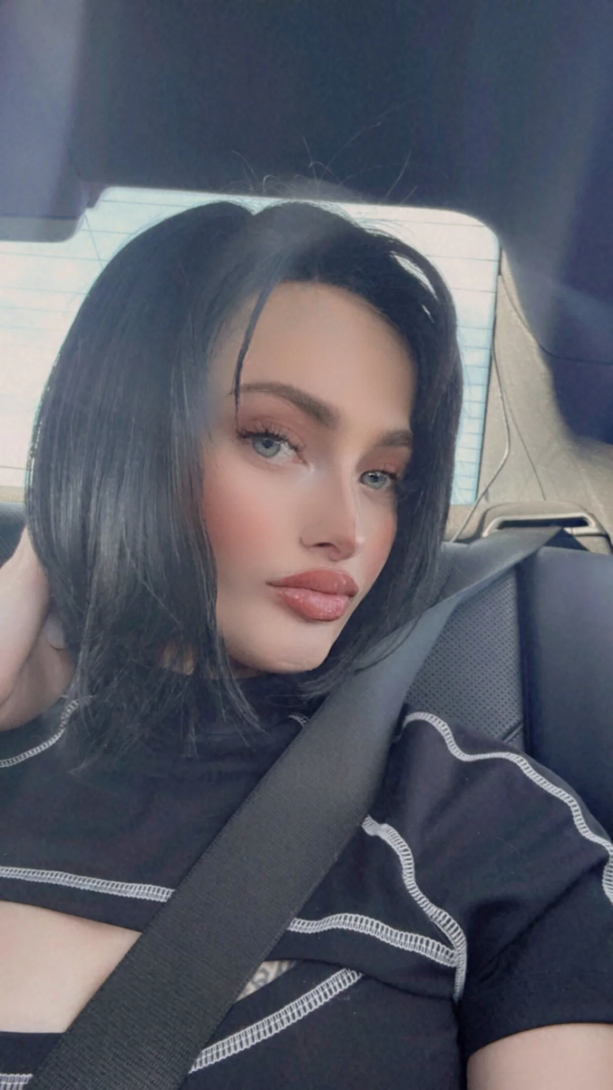XXX Porn Photo of Nude roxannex0x0 2