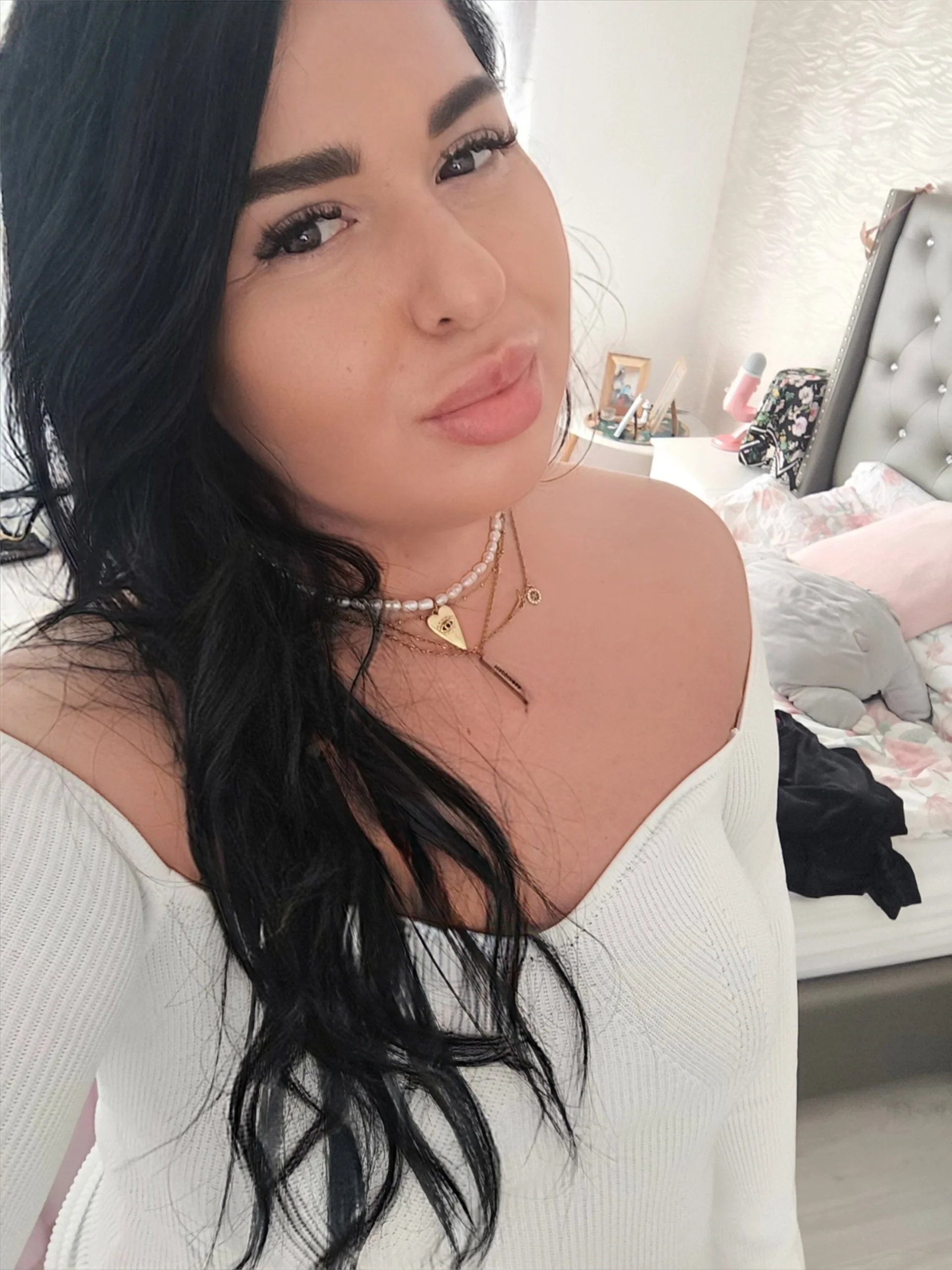 XXX Porn Photo of Nude oliviathea 14