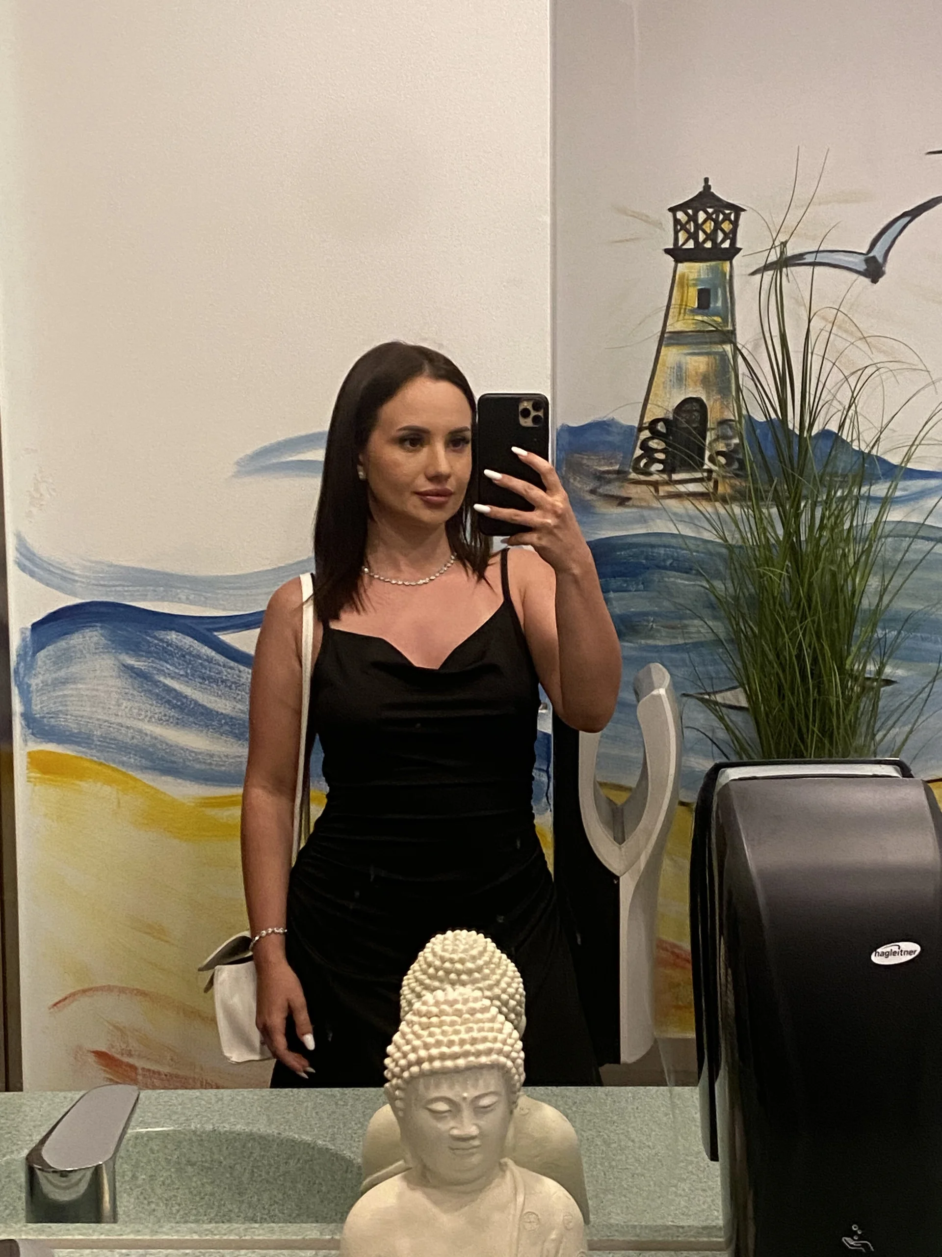 XXX Porn Photo of Nude EmilyNovaa 25