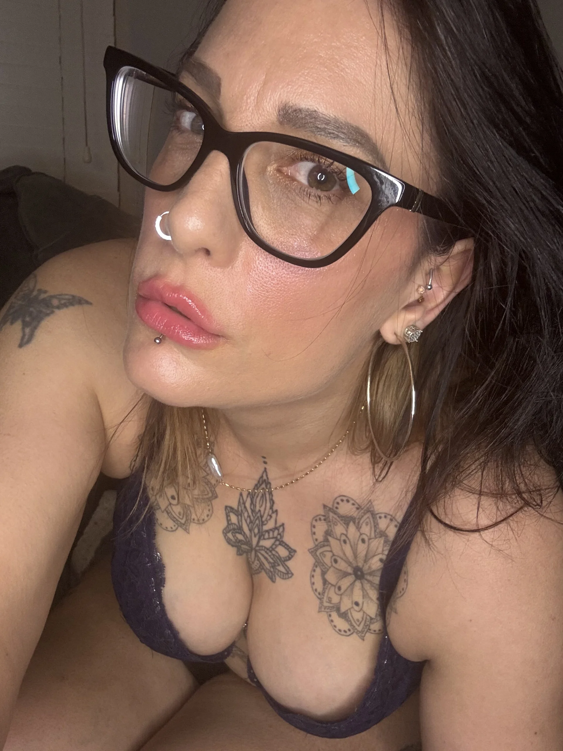 XXX Porn Photo of Nude Itsivybelle_filthymilfuk 15