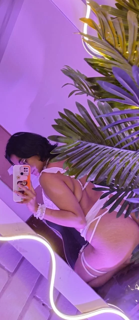 XXX Porn Photo of Nude PEACHY_TAY 29