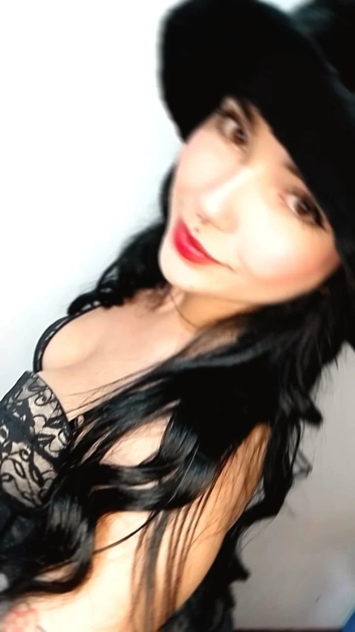 XXX Porn Photo of Nude kittyMelvis 16