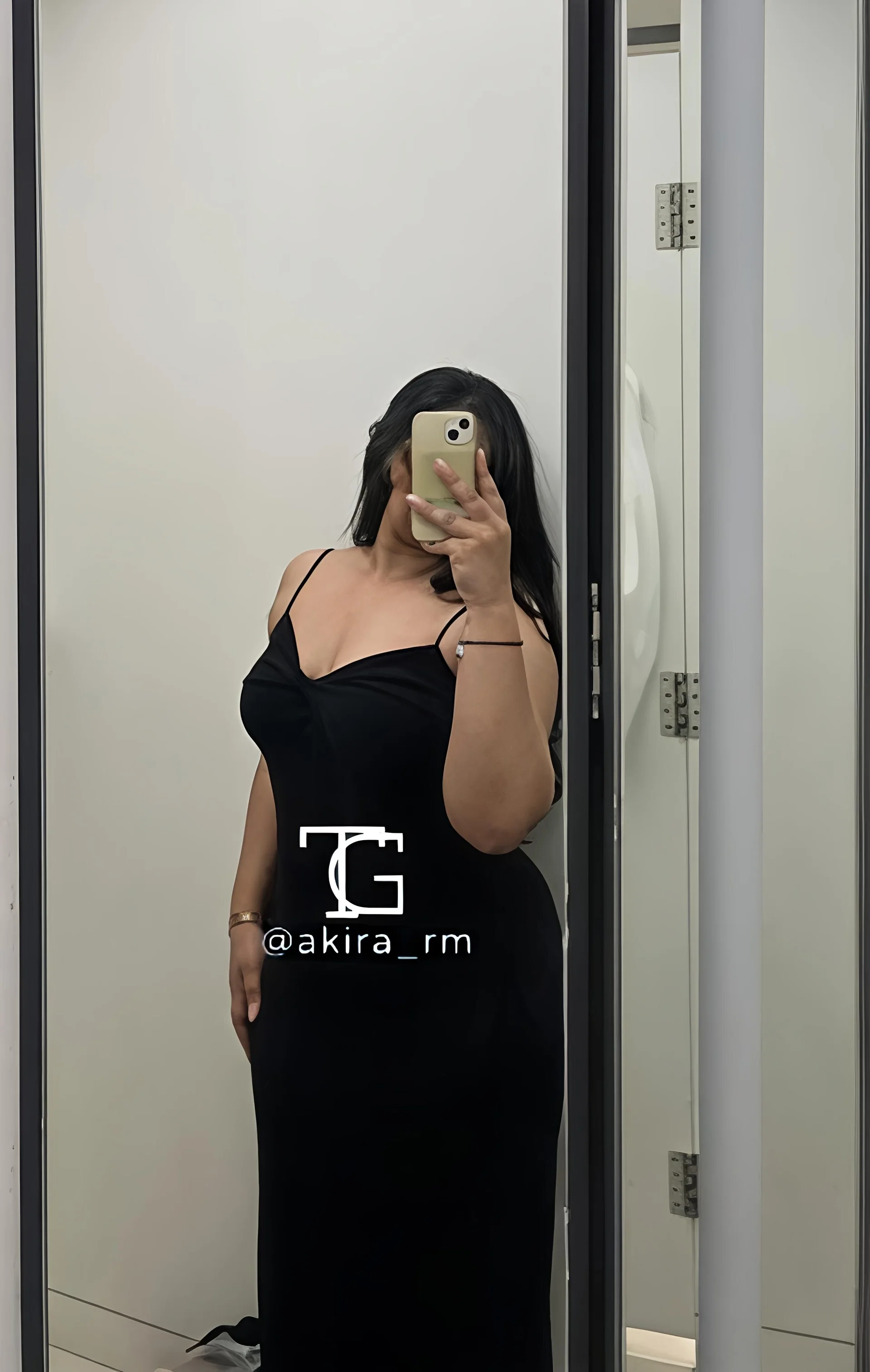 XXX Porn Photo of Nude Akira_hot_tamil 20