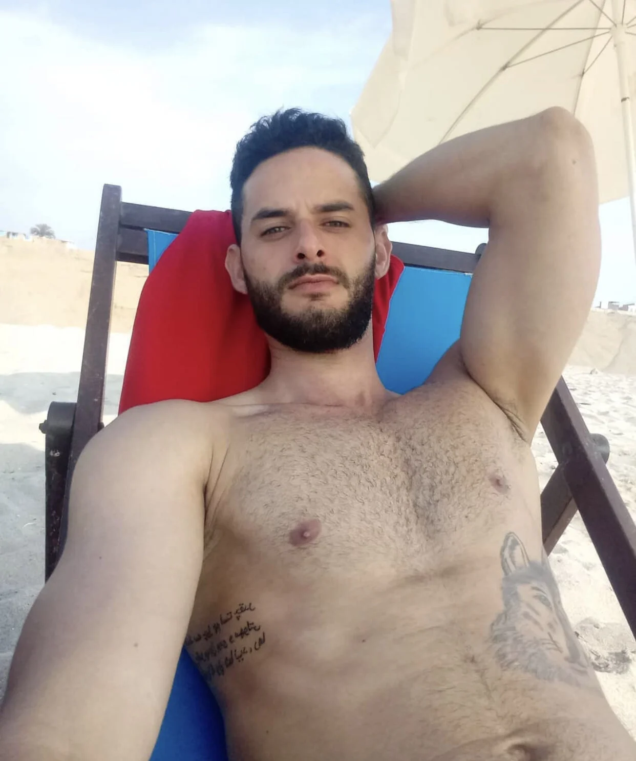 XXX Porn Photo of Nude gatoquiles 3