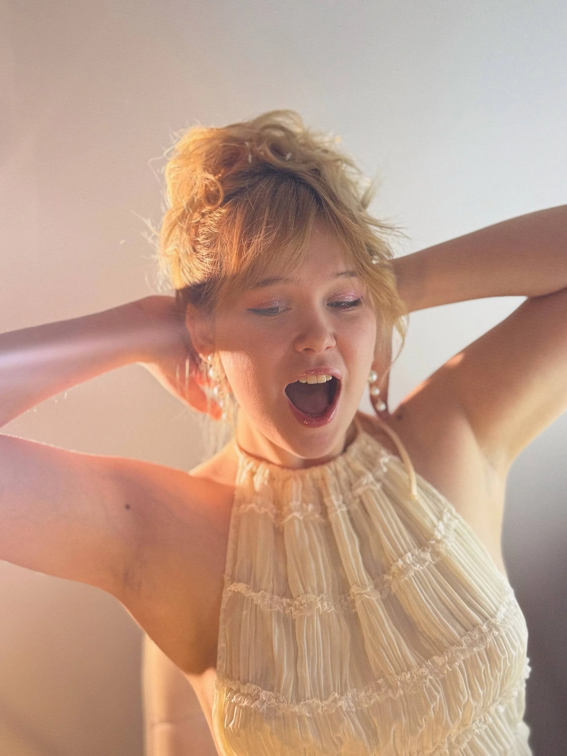 XXX Porn Photo of Nude unburnedgirl 21