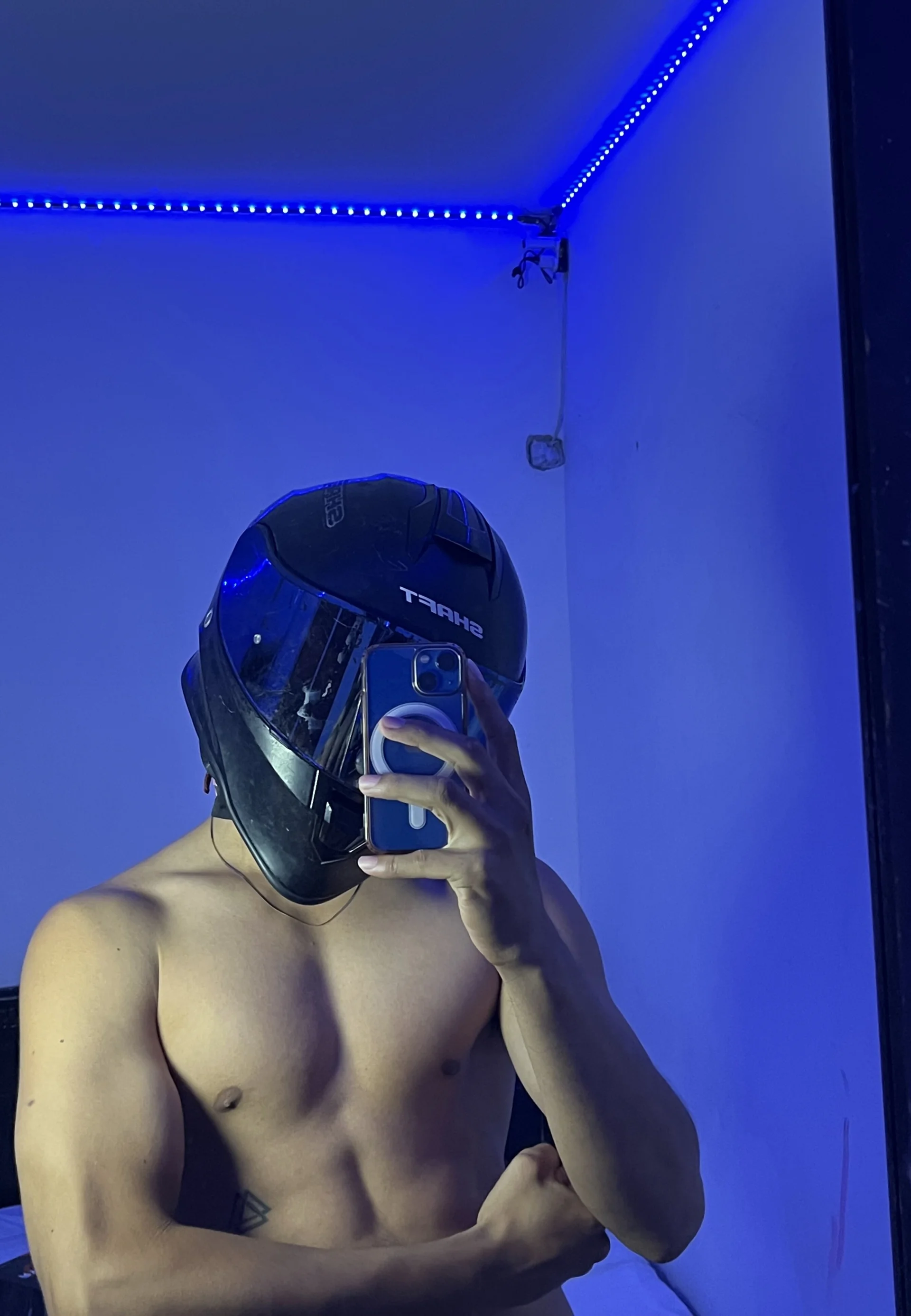XXX Porn Photo of Nude maxximus_100 3