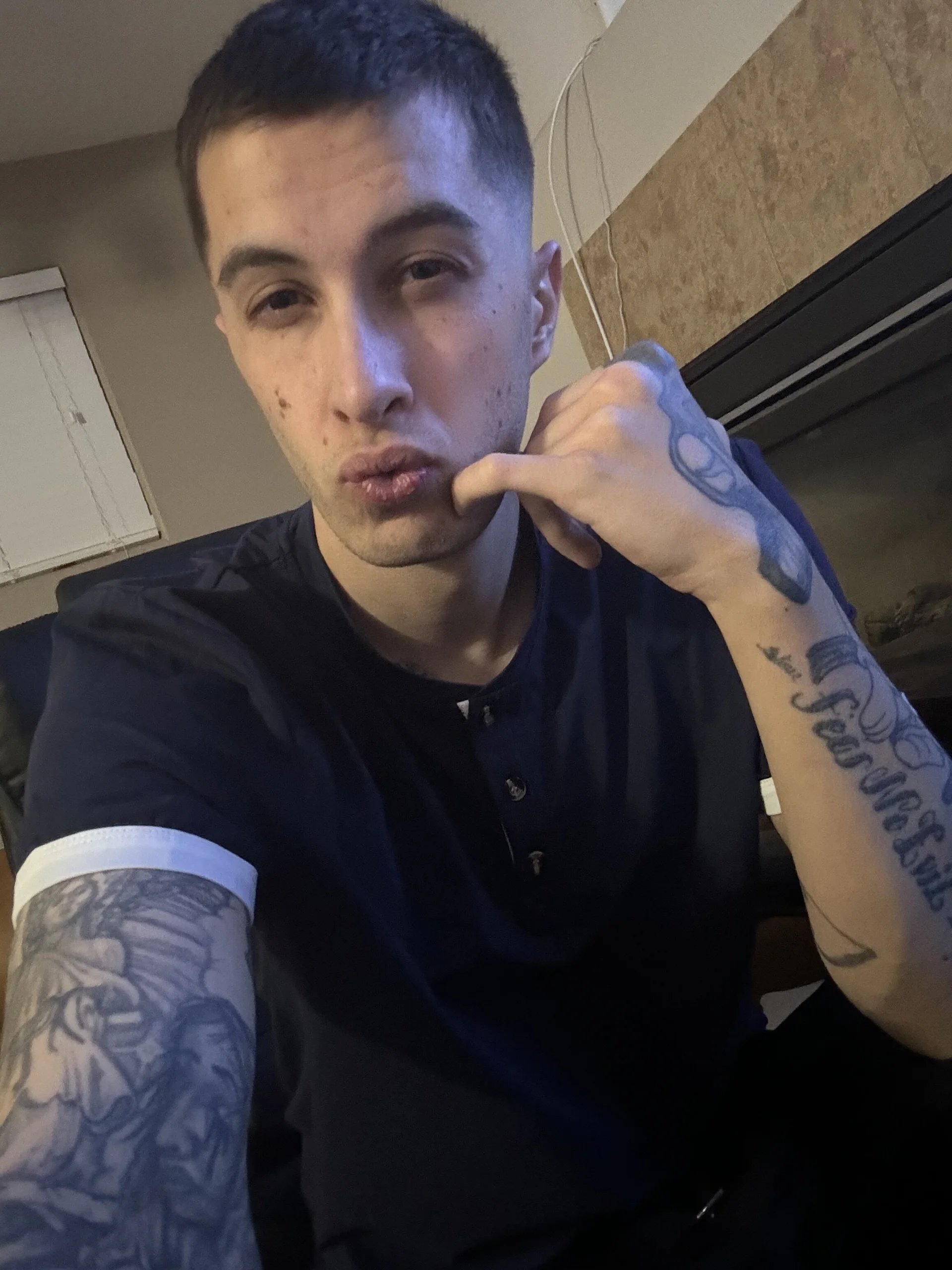 XXX Porn Photo of Nude JuicyJoshy 89