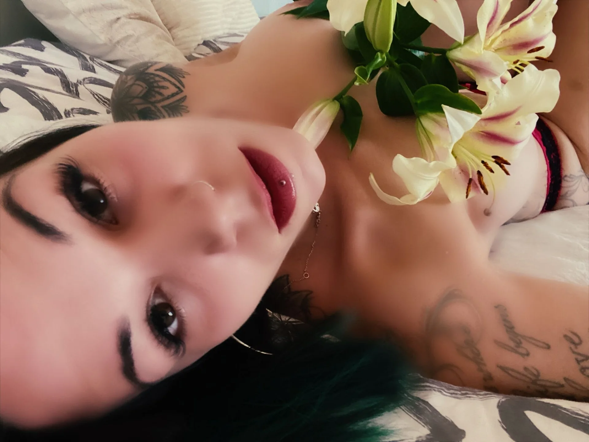 XXX Porn Photo of Nude Heartbrakerx 3