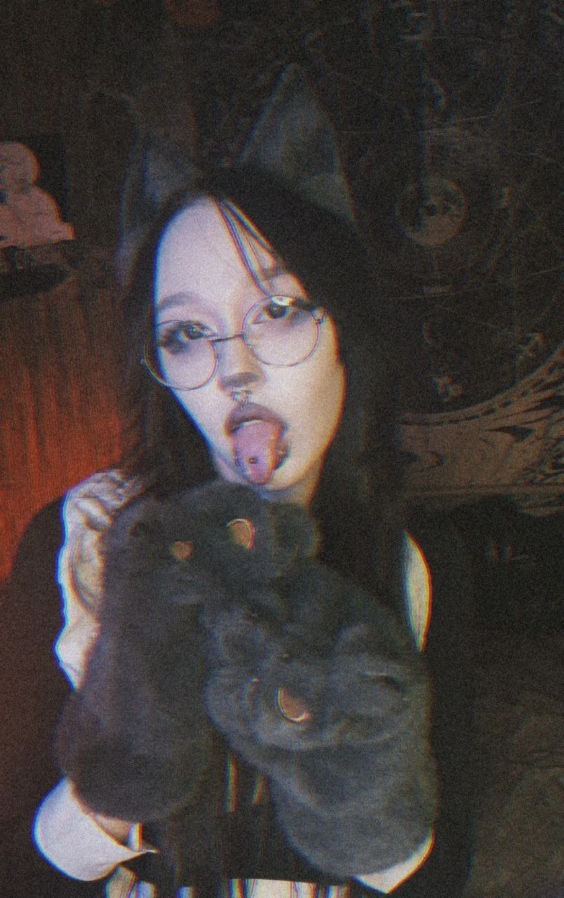 XXX Porn Photo of Nude chloe_crystall_killer 19