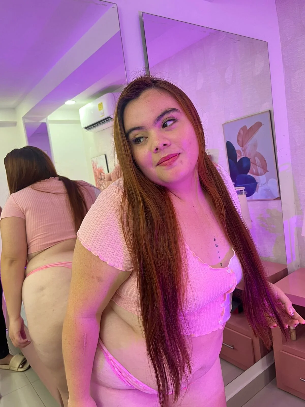 XXX Porn Photo of Nude OliviaOnyx 7