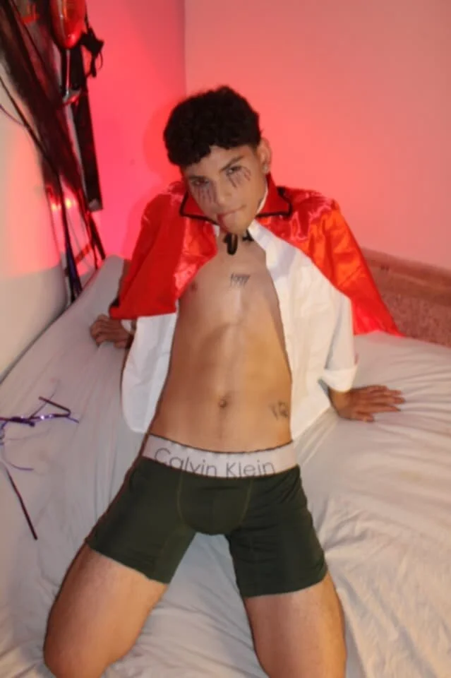 XXX Porn Photo of Nude Dannyy_xxx 2