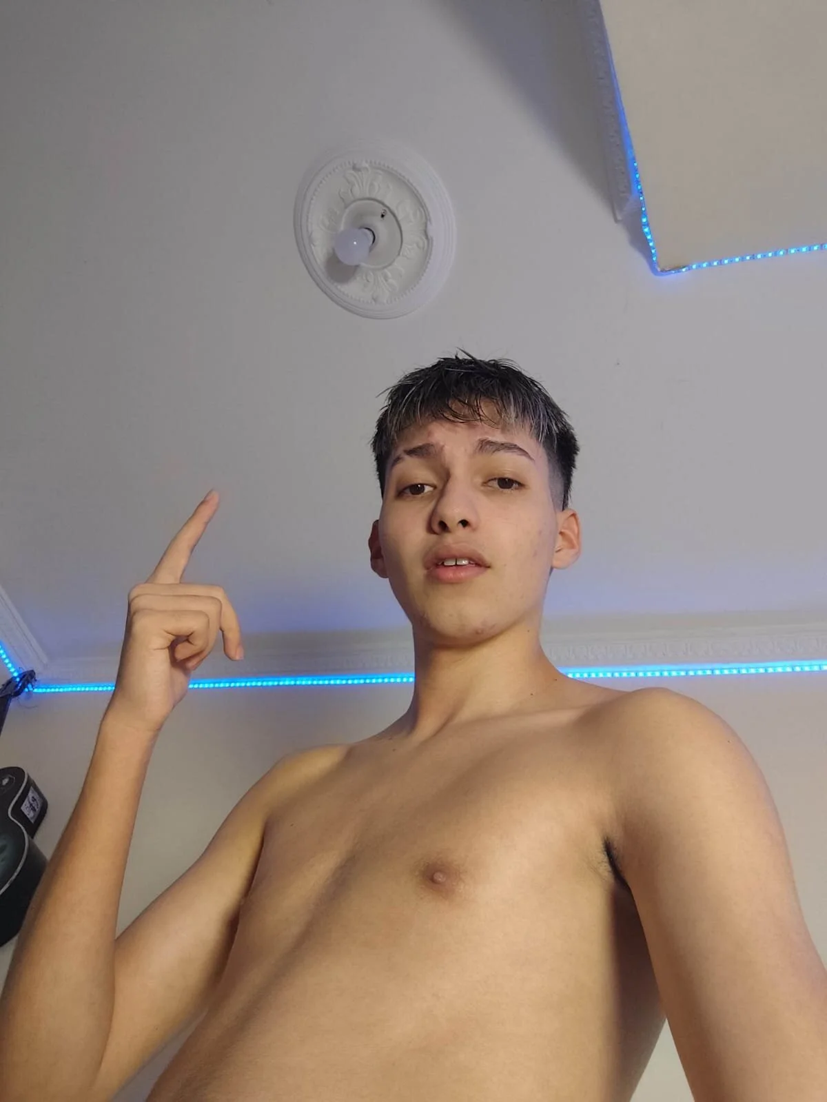 XXX Porn Photo of Nude harry_jonshon69 8