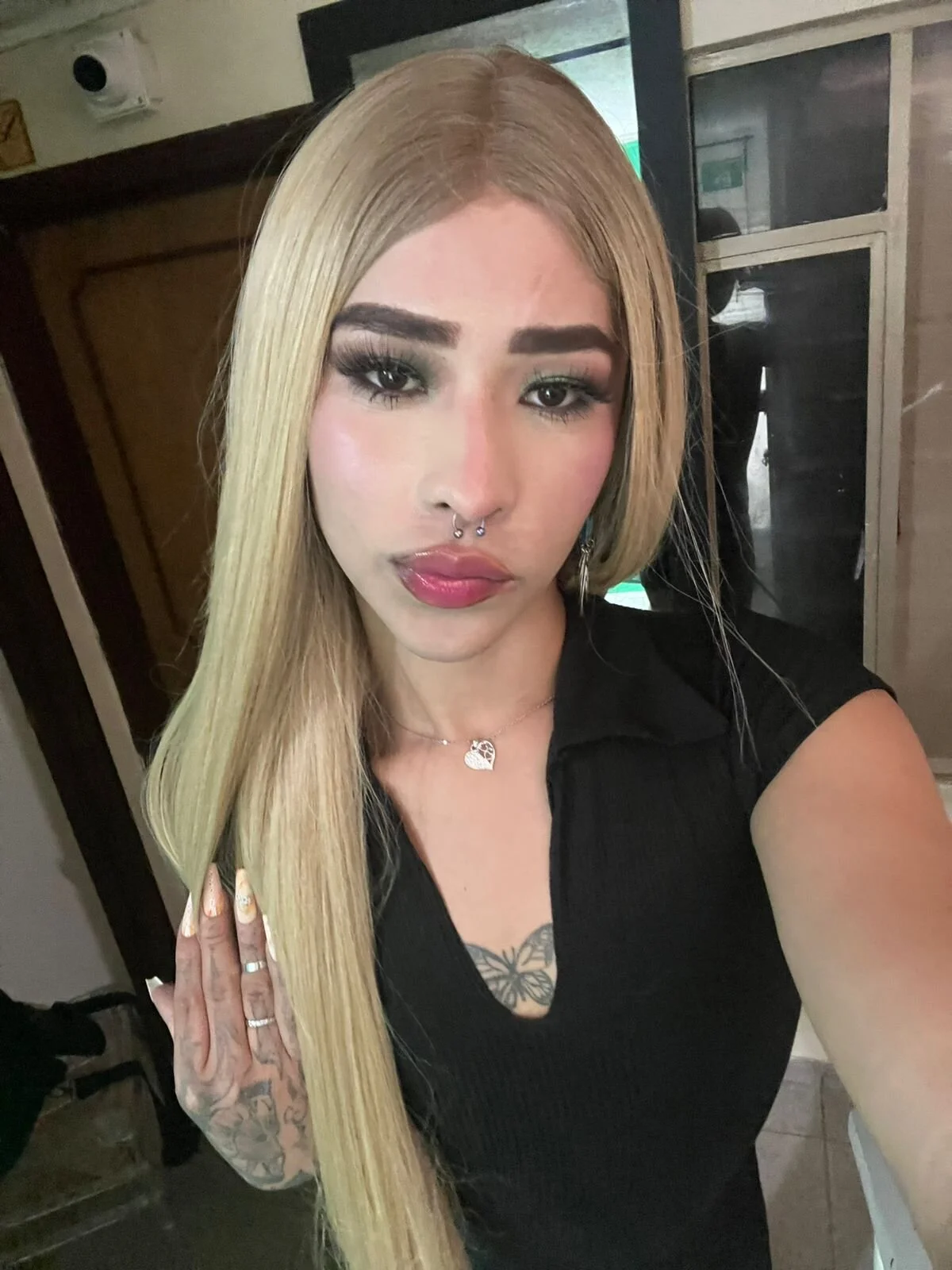 XXX Porn Photo of Nude Flor_pink 1