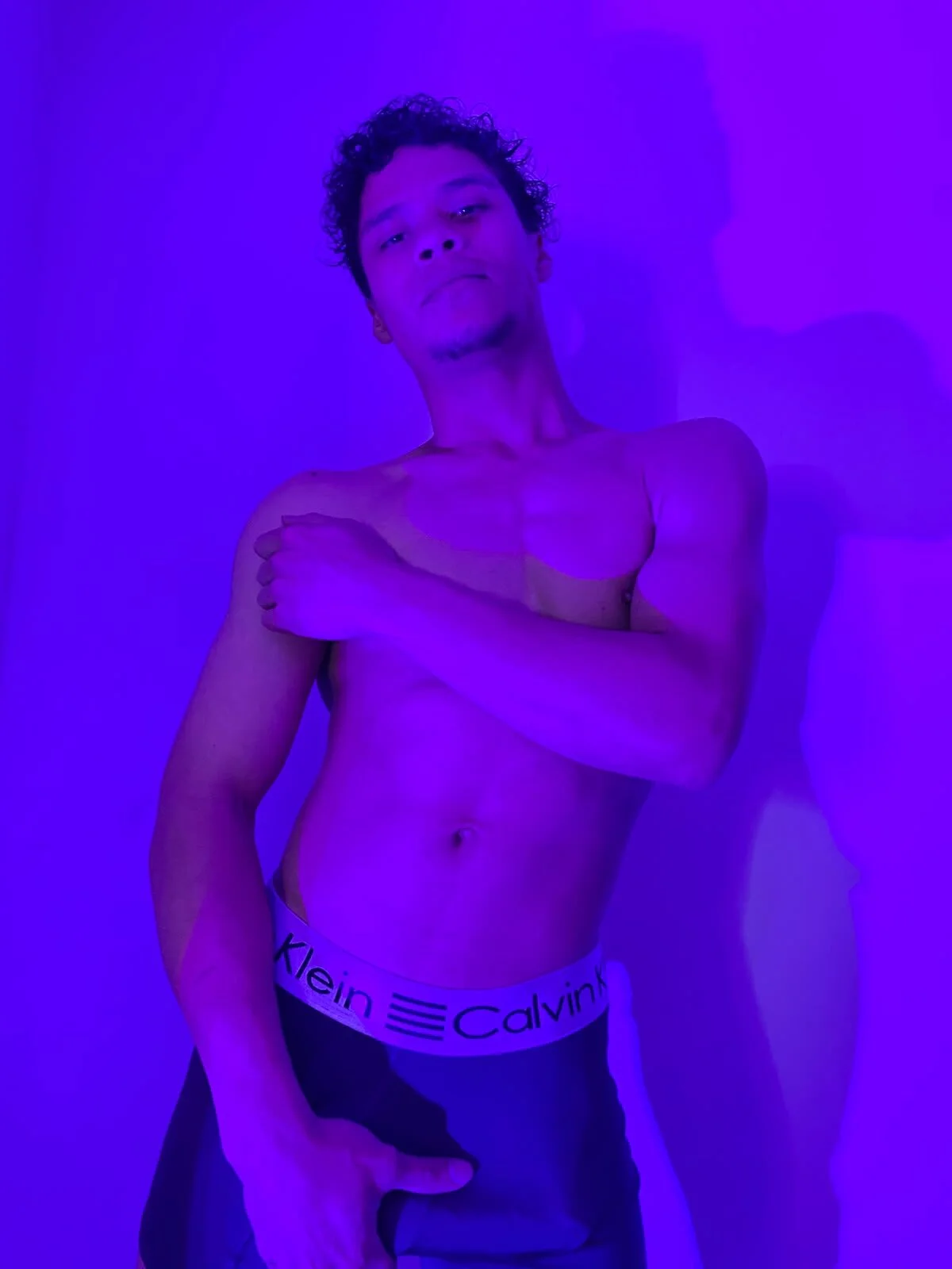 XXX Porn Photo of Nude Andy_Sam_ 7