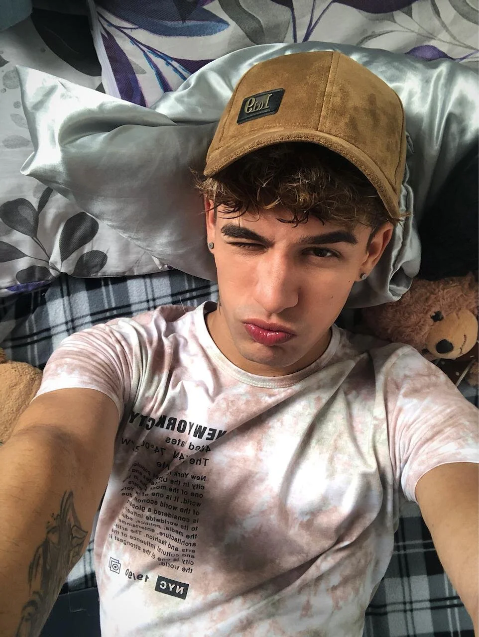 XXX Porn Photo of Nude Sexy_boys_hell2 29