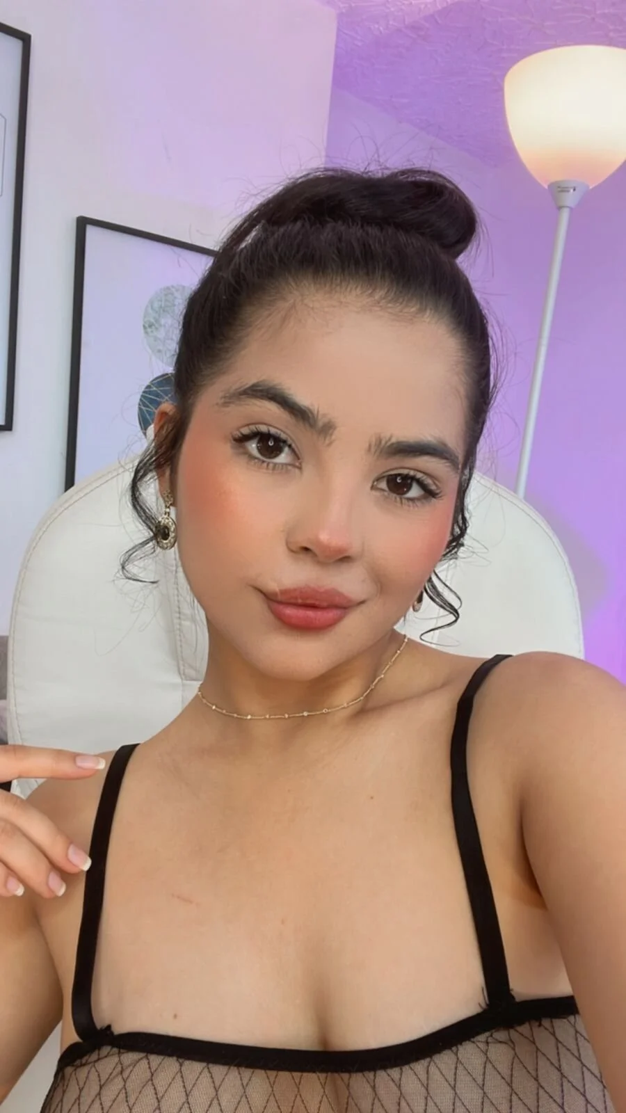 XXX Porn Photo of Nude Layla_Breezee 19