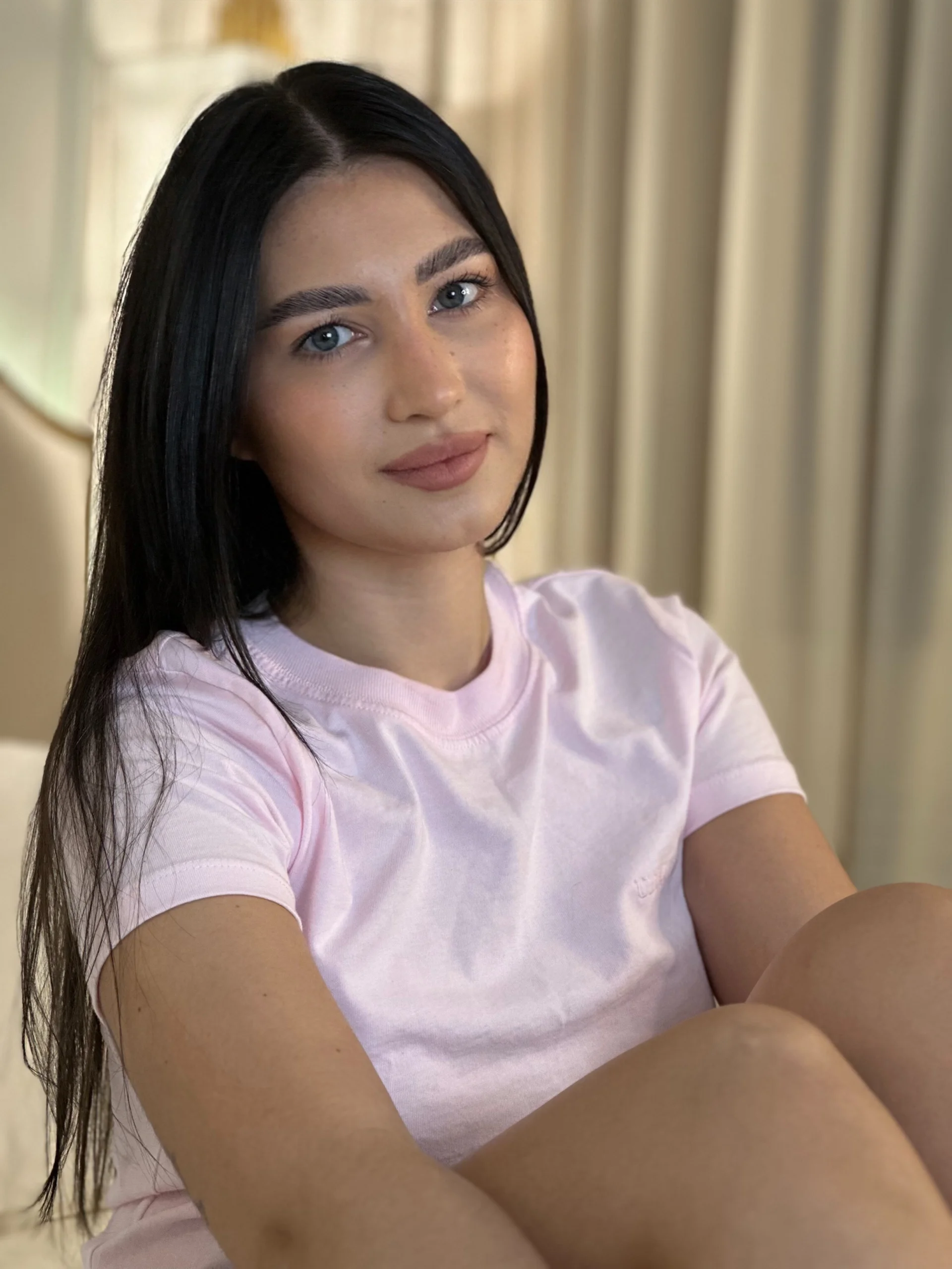 XXX Porn Photo of Nude LisaDeviss 3