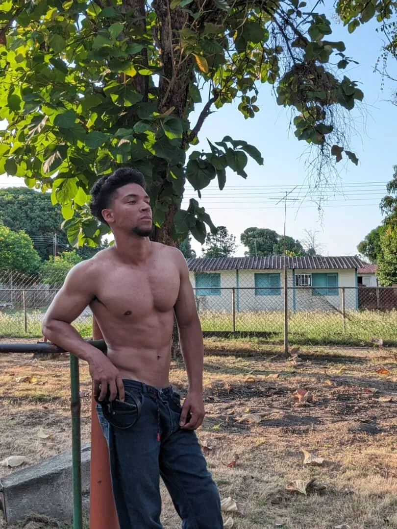 XXX Porn Photo of Nude Rich_Boy_Activ 4