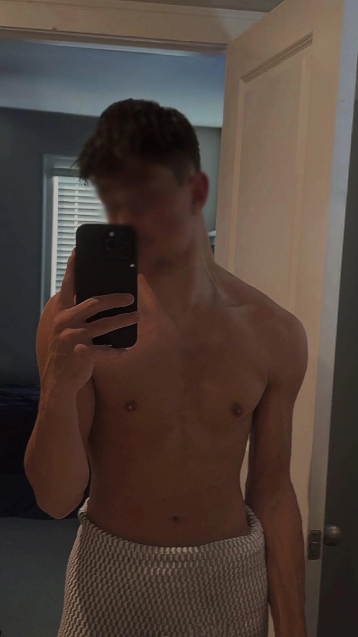 XXX Porn Photo of Nude MysdikX 1