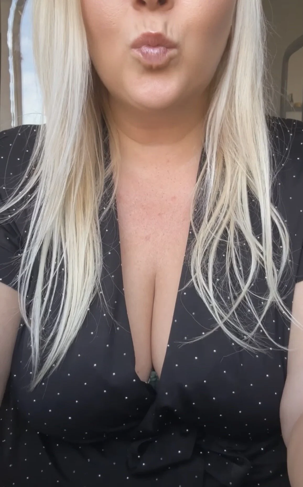 XXX Porn Photo of Nude SoftThickAngel 1