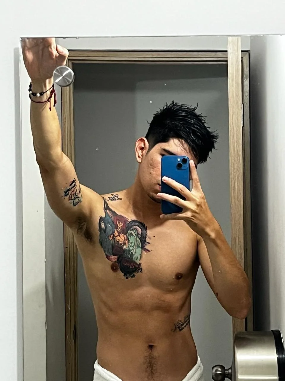 XXX Porn Photo of Nude danielv_95 5