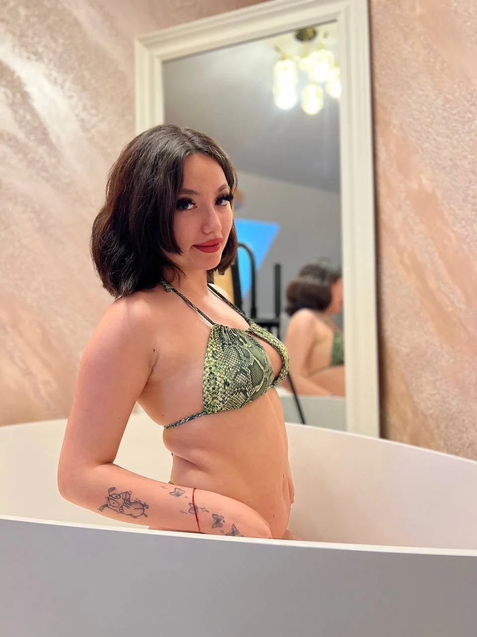 XXX Porn Photo of Nude LisaRaee 39
