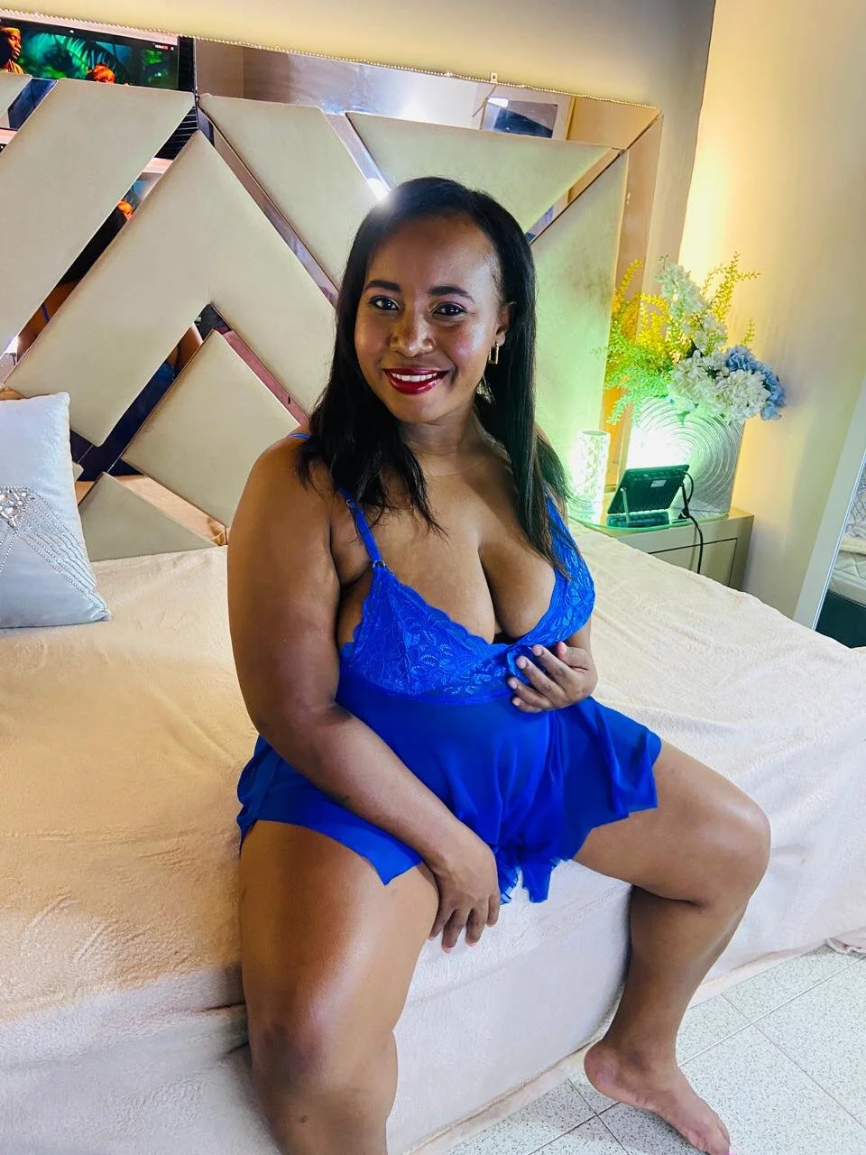 XXX Porn Photo of Nude HilarySolis 5