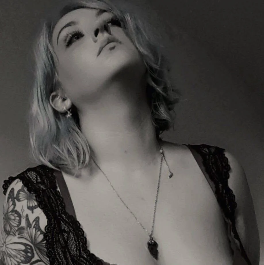 XXX Porn Photo of Nude mommamilf69 17