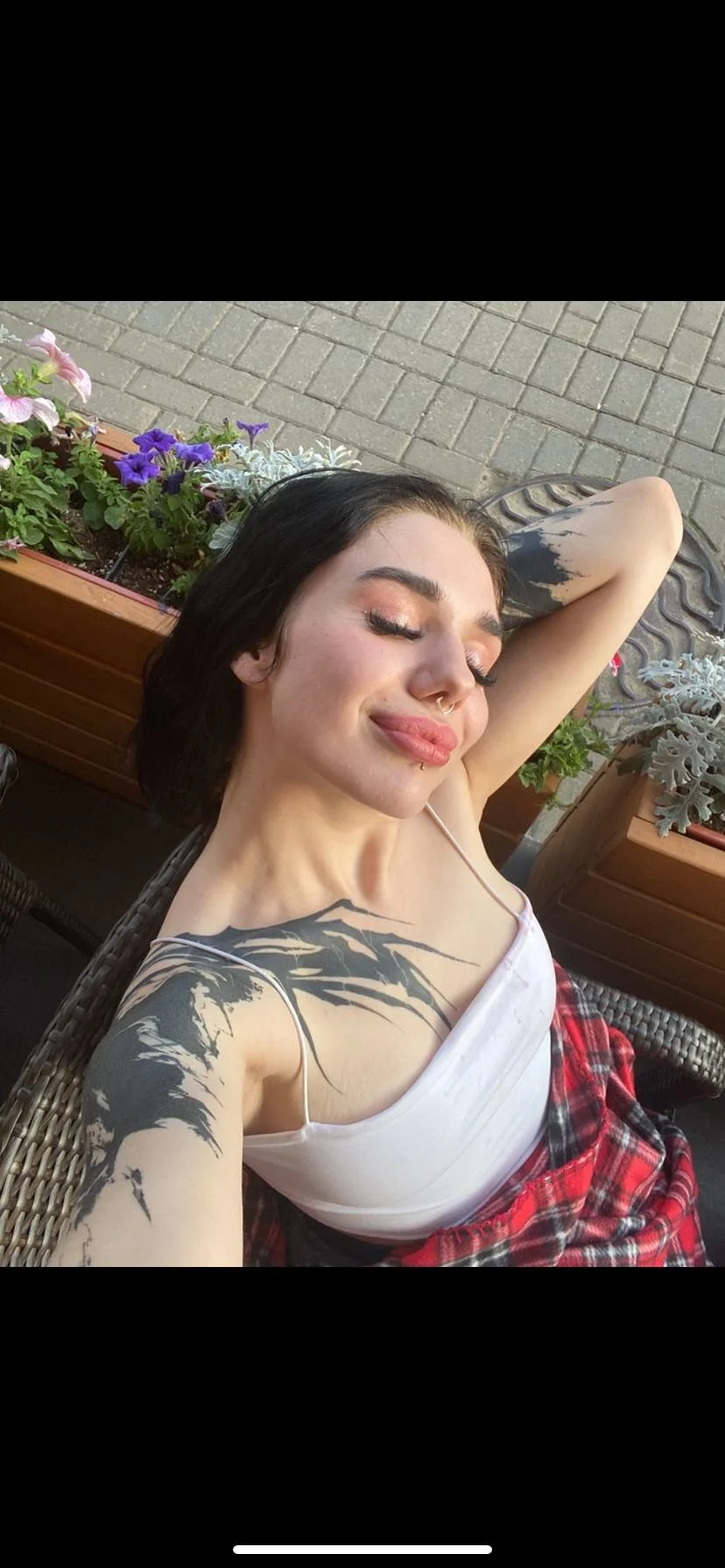 XXX Porn Photo of Nude MaeveMoon 15